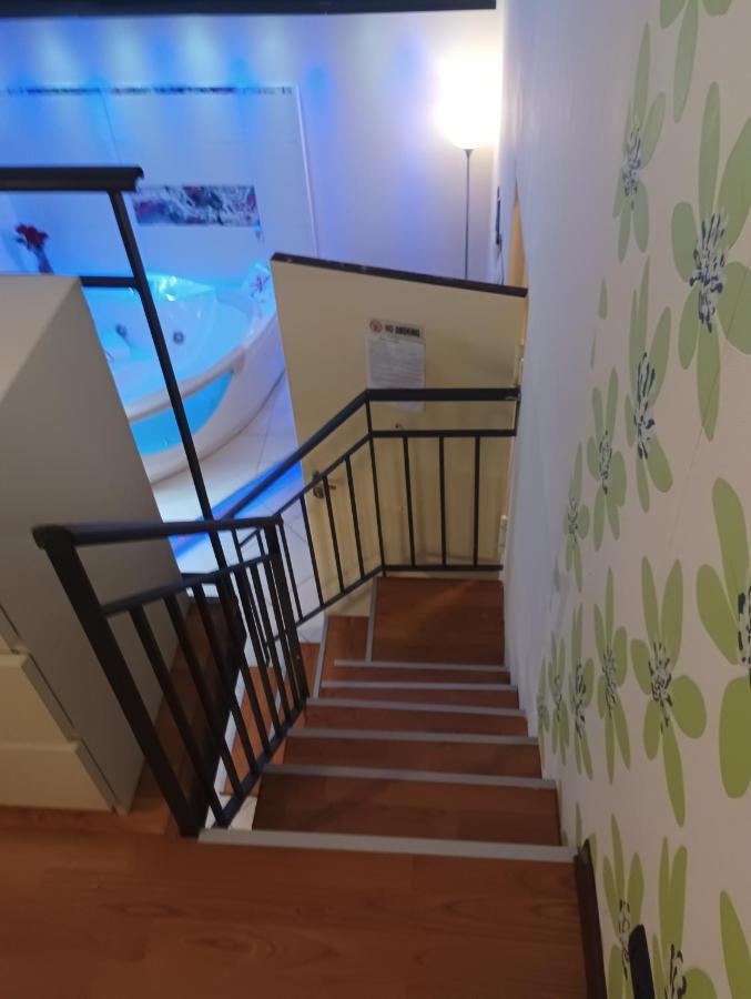 Beb Maryposa Appartment Napoli Eksteriør billede
