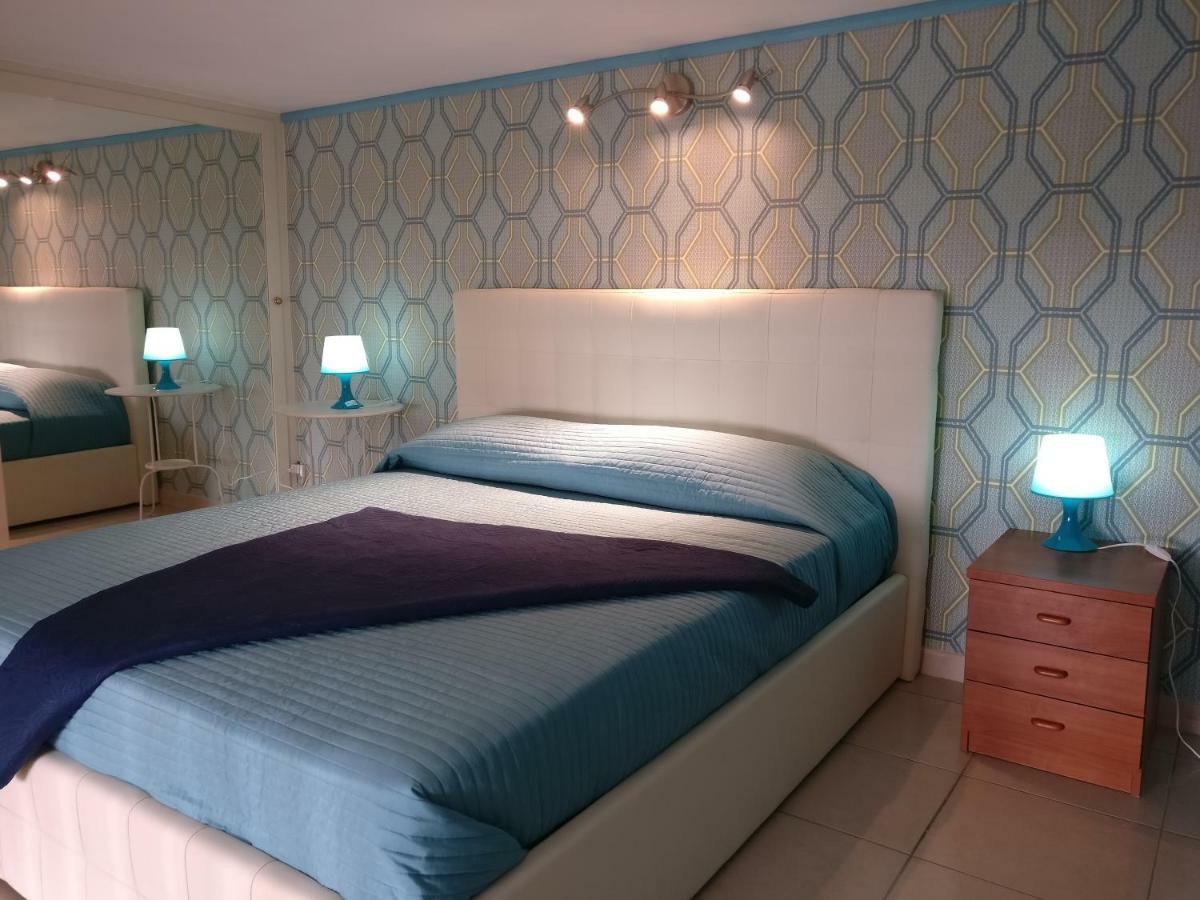 Beb Maryposa Appartment Napoli Eksteriør billede